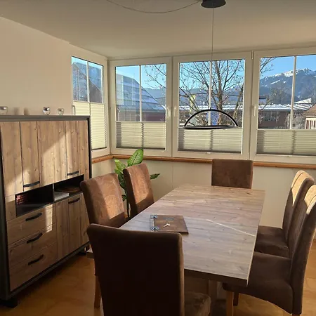 Alpen Luaga Apartment *