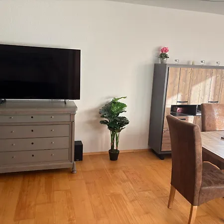 Alpen Luaga Apartment